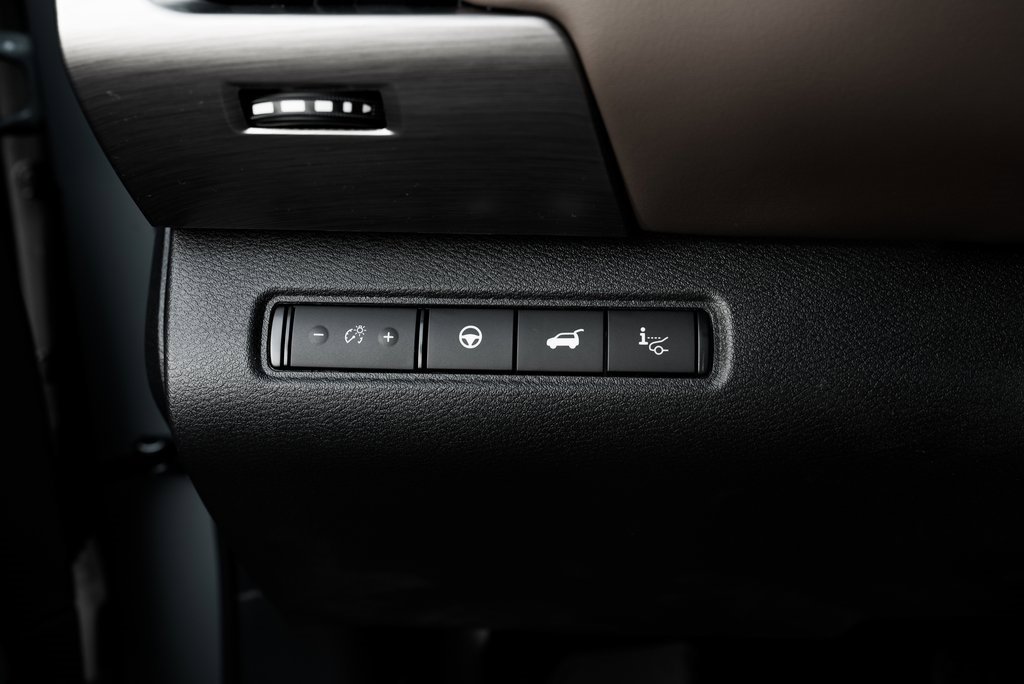 New 2025 Nissan Pathfinder Platinum image 20