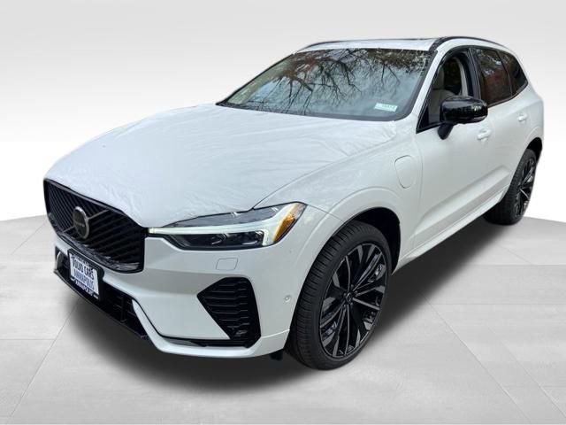 New 2026 Volvo XC60 T8 Ultra w/ Climate Package image 3
