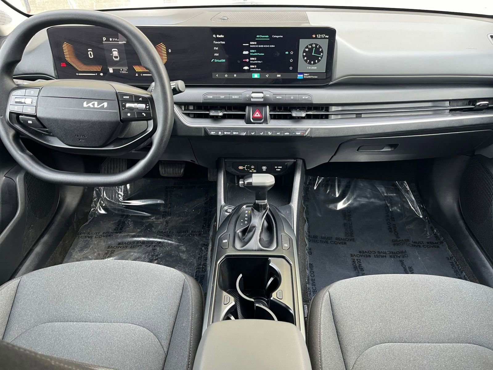 Used 2025 Kia K4 LXS image 29