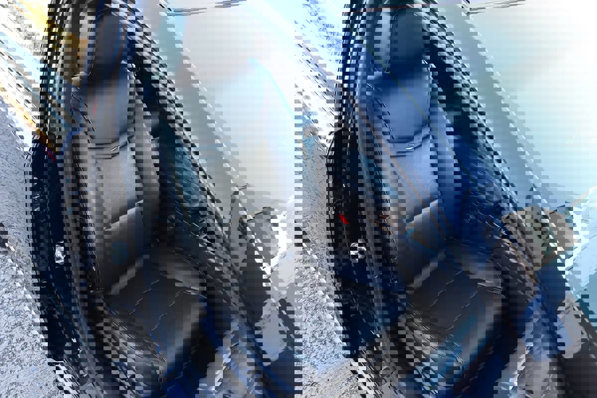 Used 2019 Cadillac XTS Luxury image 32