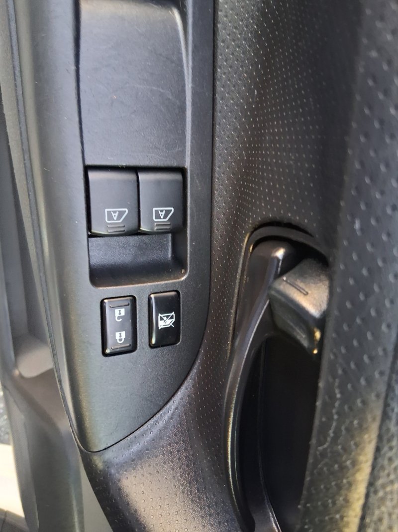 Used 2020 Nissan NV200 SV w/ Back Door Glass Package FWD image 10