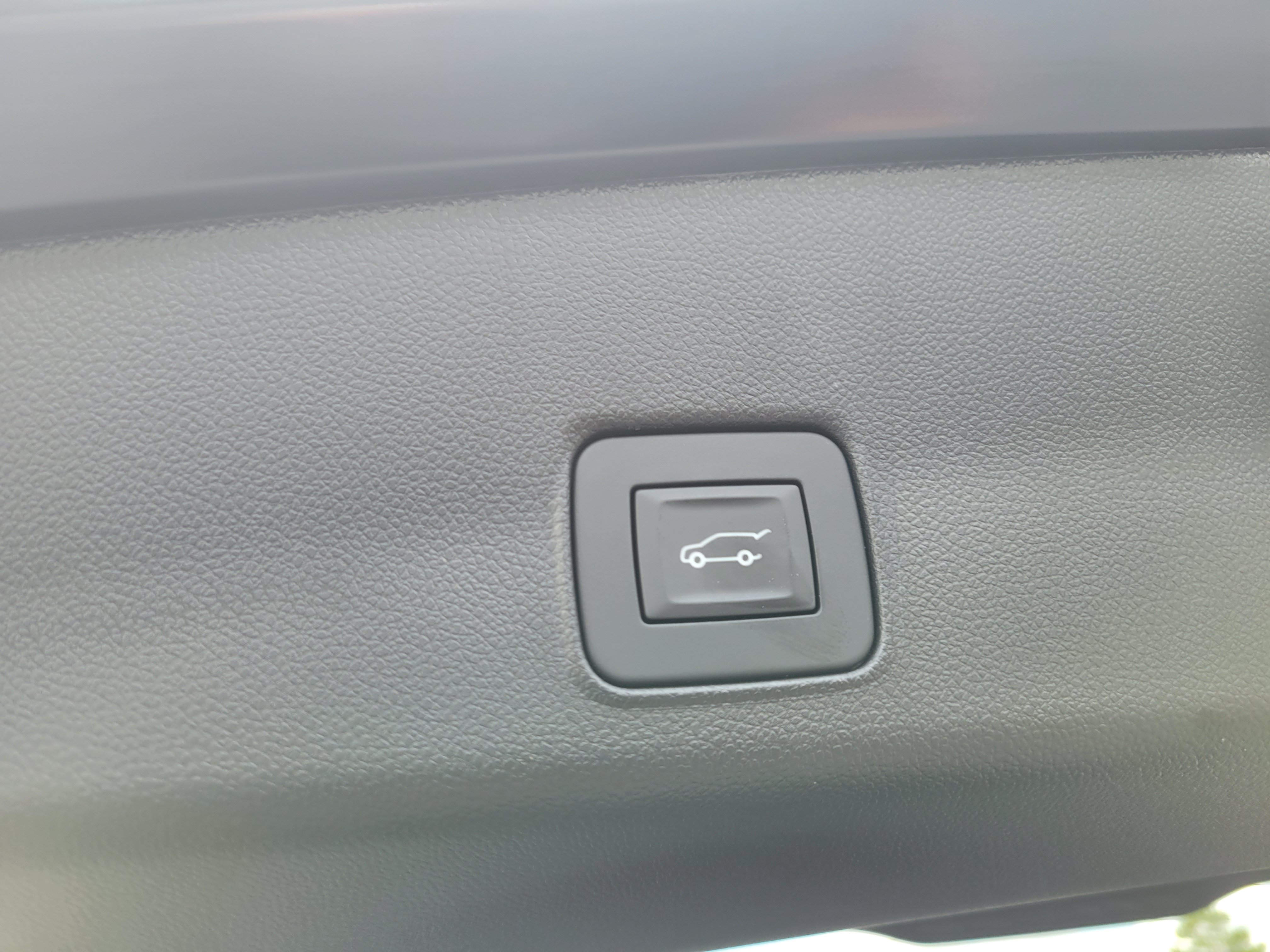 Certified 2026 Chevrolet TrailBlazer ACTIV w/ Convenience Package FWD image 8