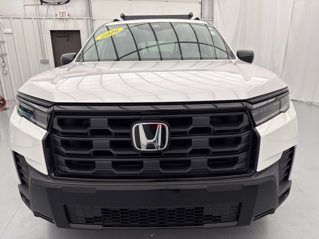 New 2026 Honda Pilot Sport image 2