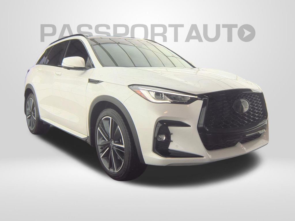 Used 2025 INFINITI QX50 Sport image 10