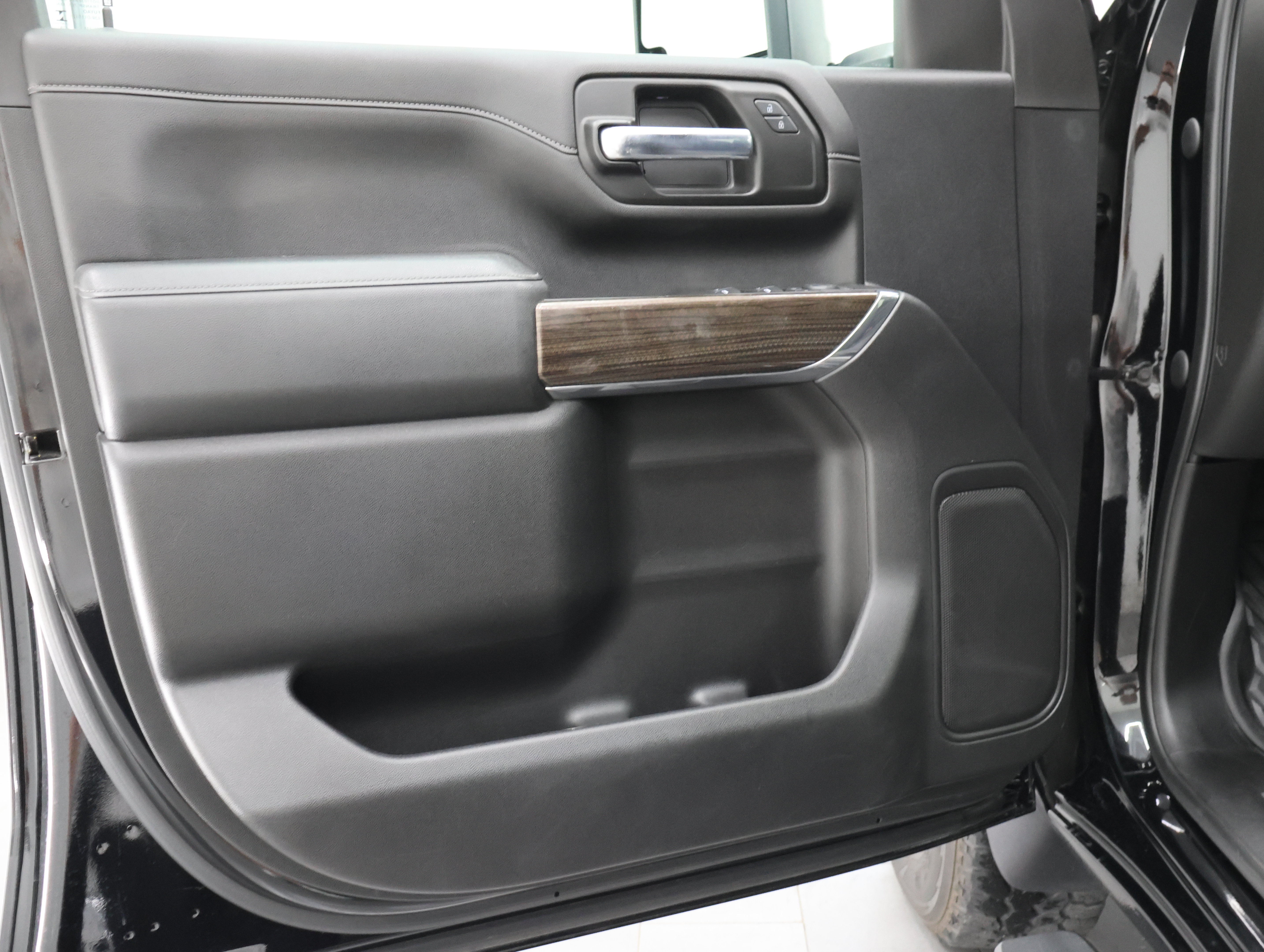 Used 2020 Chevrolet Silverado 2500 LT w/ All Star Edition AWD/4WD image 43