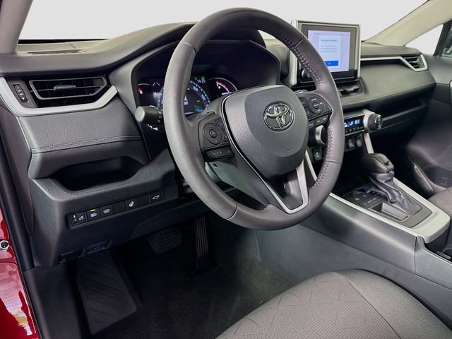 Used 2023 Toyota RAV4 XLE w/ Convenience Package FWD image 19