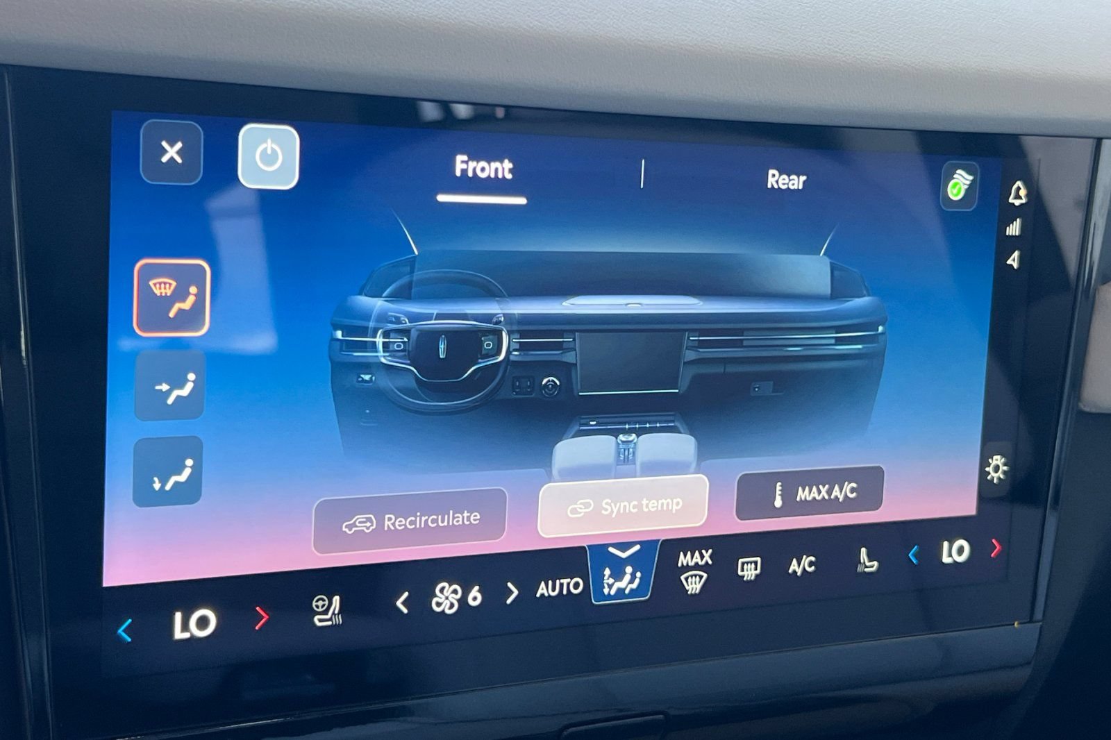 New 2026 Lincoln Navigator L Reserve AWD/4WD image 19