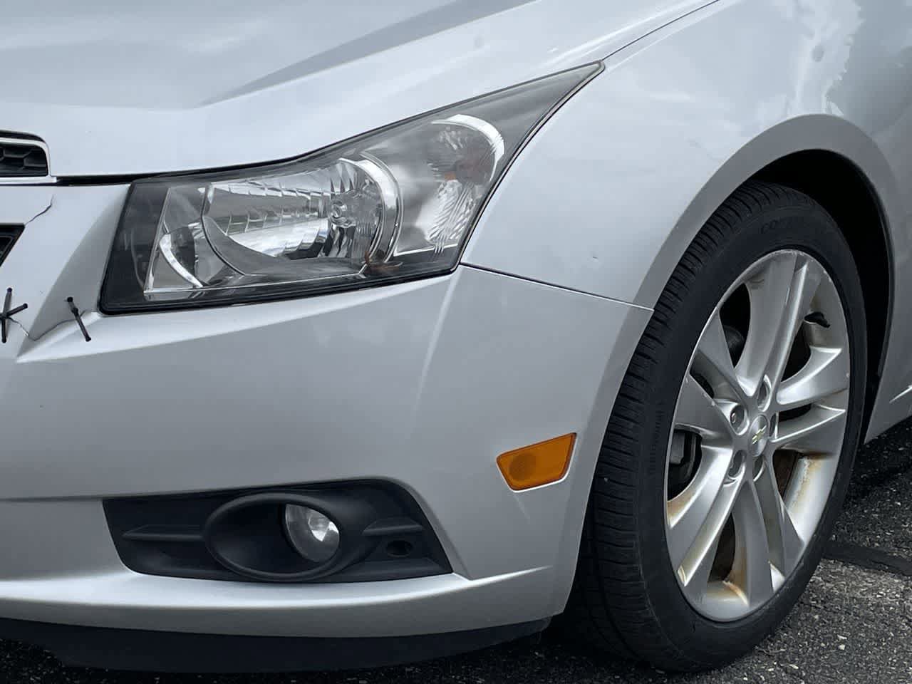 Used 2014 Chevrolet Cruze LTZ w/ Enhanced Safety Package FWD image 31