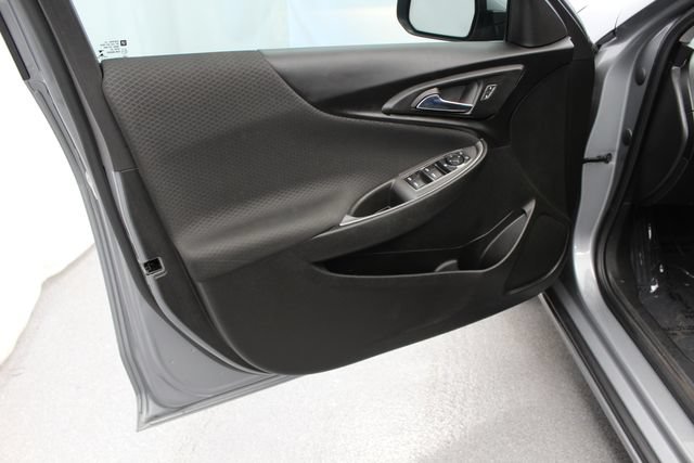 Used 2023 Chevrolet Malibu LT FWD image 14