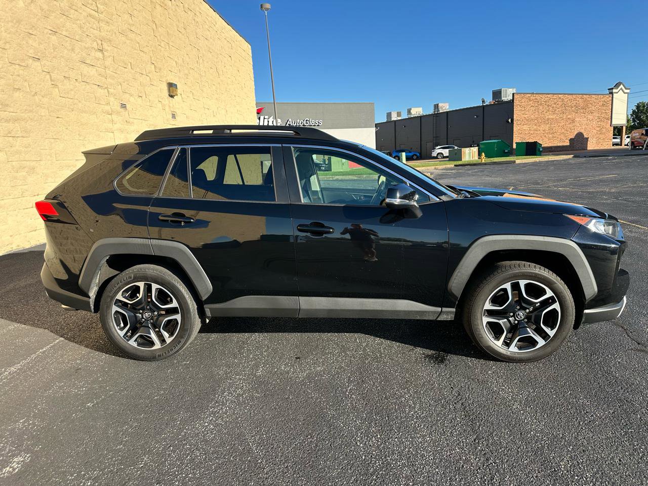 Used 2021 Toyota RAV4 Adventure AWD/4WD image 6