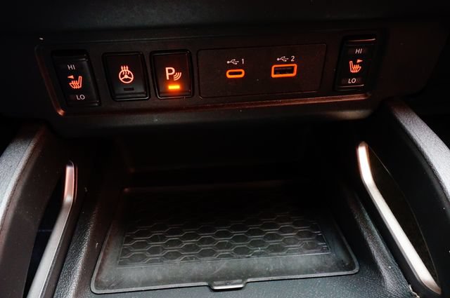 Used 2025 Nissan Frontier SV w/ SV Convenience Package AWD/4WD image 20