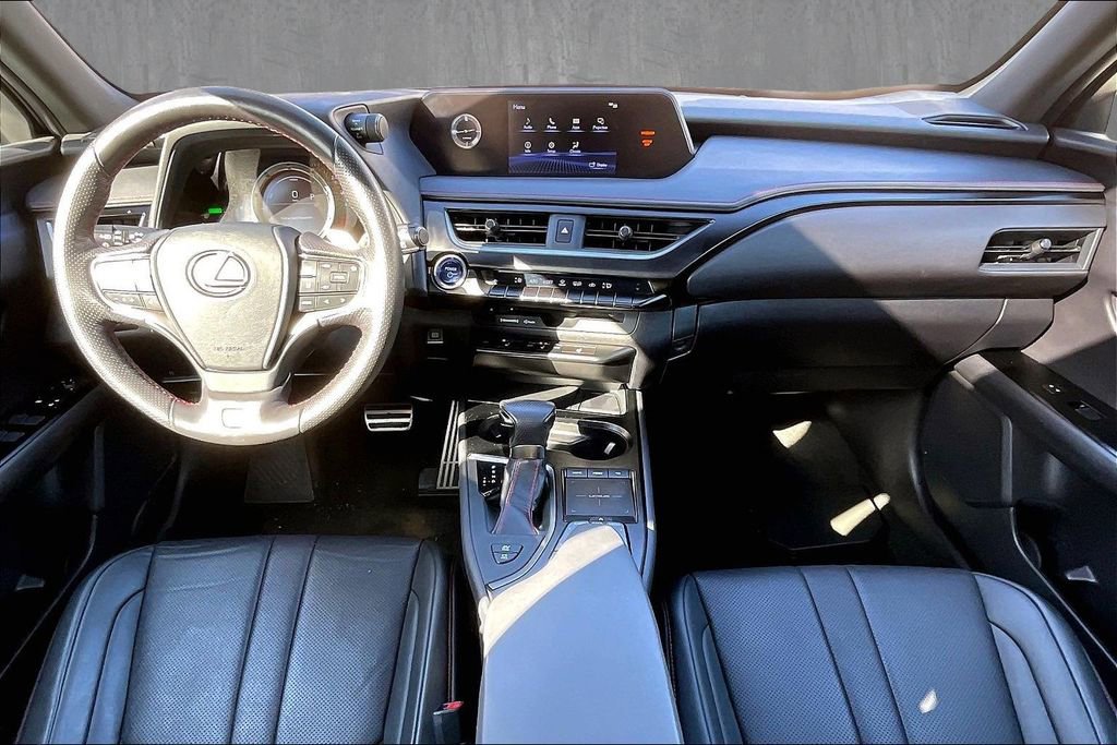 Used 2019 Lexus UX 250h F Sport w/ F Sport Premium Package image 7