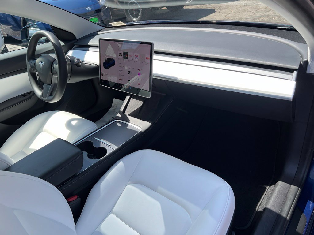 Used 2021 Tesla Model 3 Long Range AWD/4WD image 23