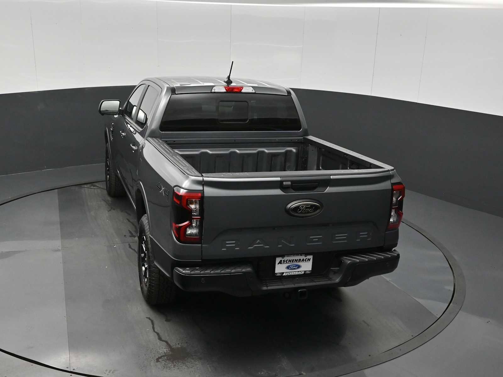 New 2026 Ford Ranger Lariat w/ Black Appearance Package image 24