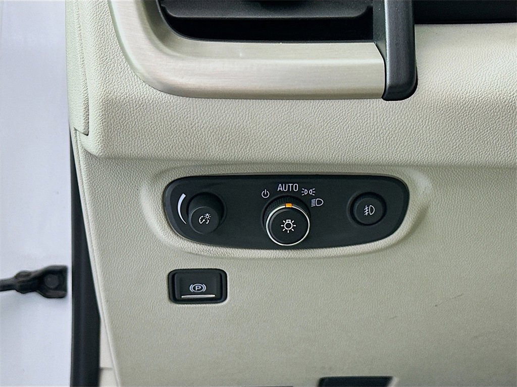 Used 2020 GMC Terrain Denali w/ Denali Premium Package image 10