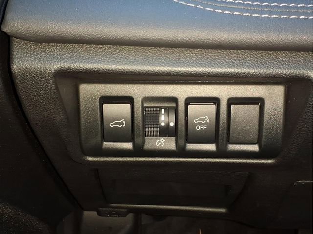 Used 2023 Subaru Outback Limited AWD/4WD image 18