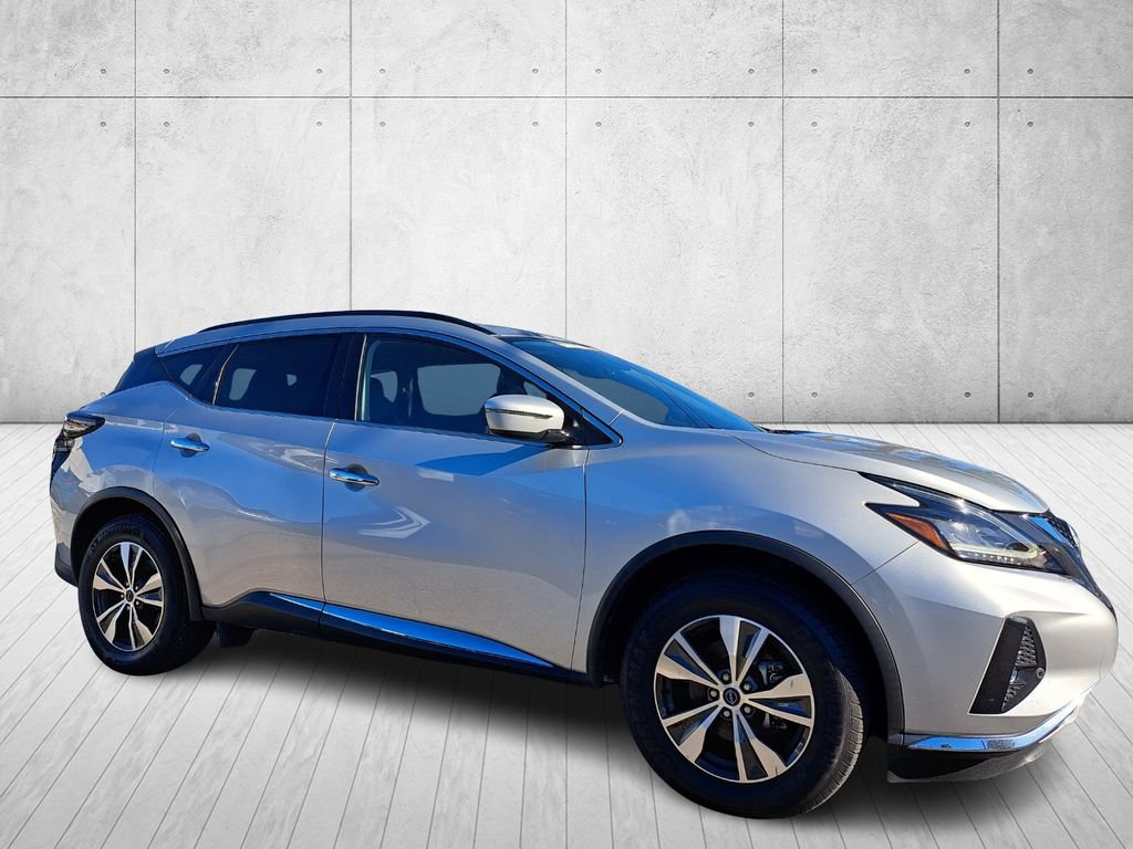Used 2023 Nissan Murano SV image 3