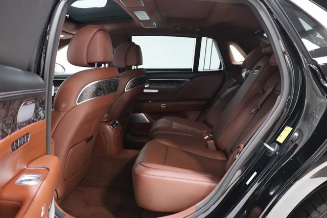 Used 2024 Genesis G90 3.5T AWD/4WD image 31