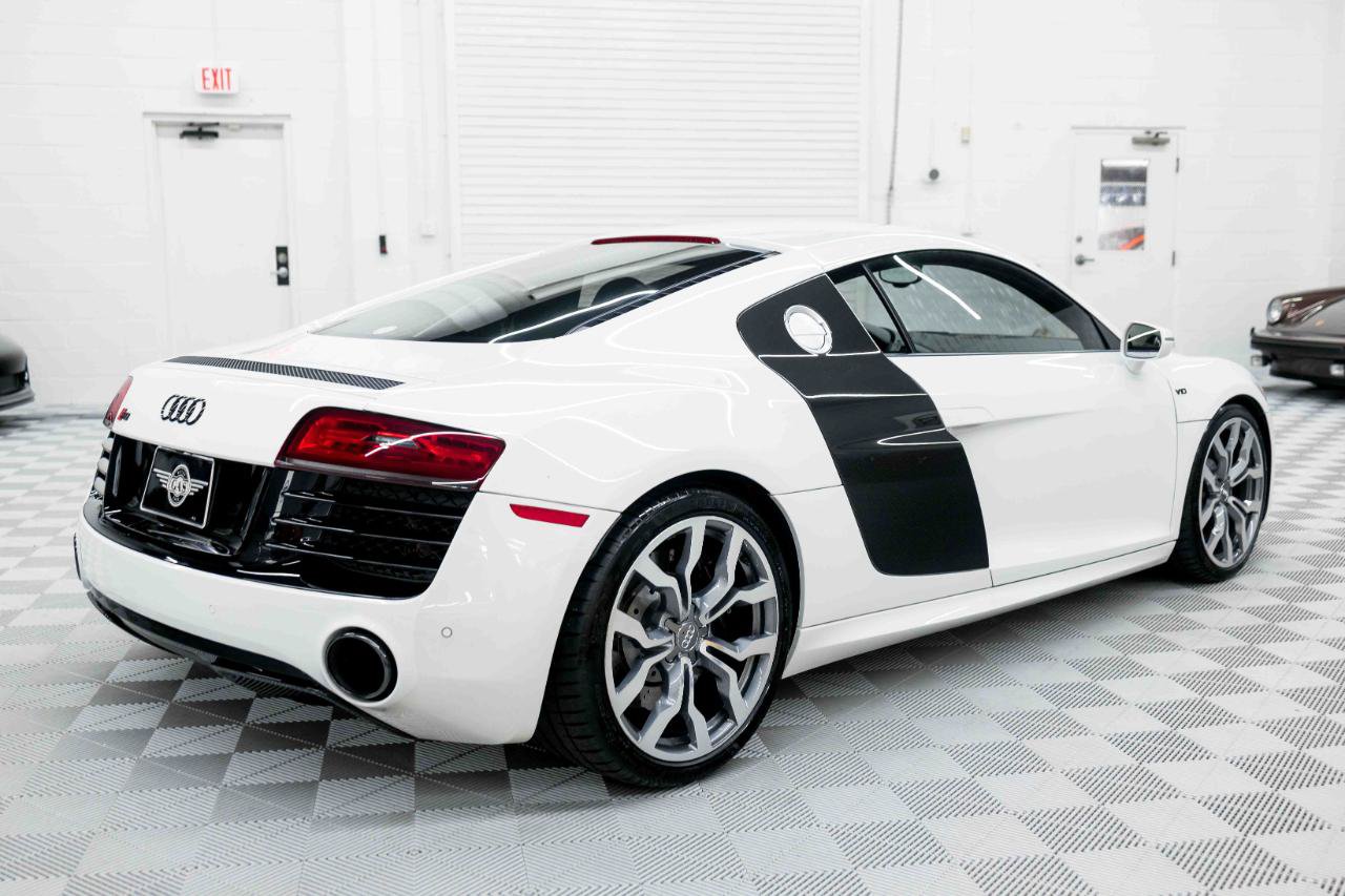 Used 2014 Audi R8 V10 AWD/4WD image 8
