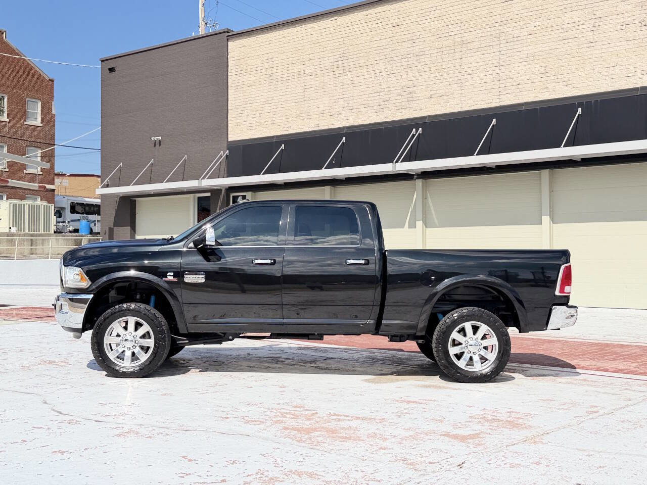 Used 2017 RAM 2500 Longhorn w/ Convenience Group AWD/4WD image 7