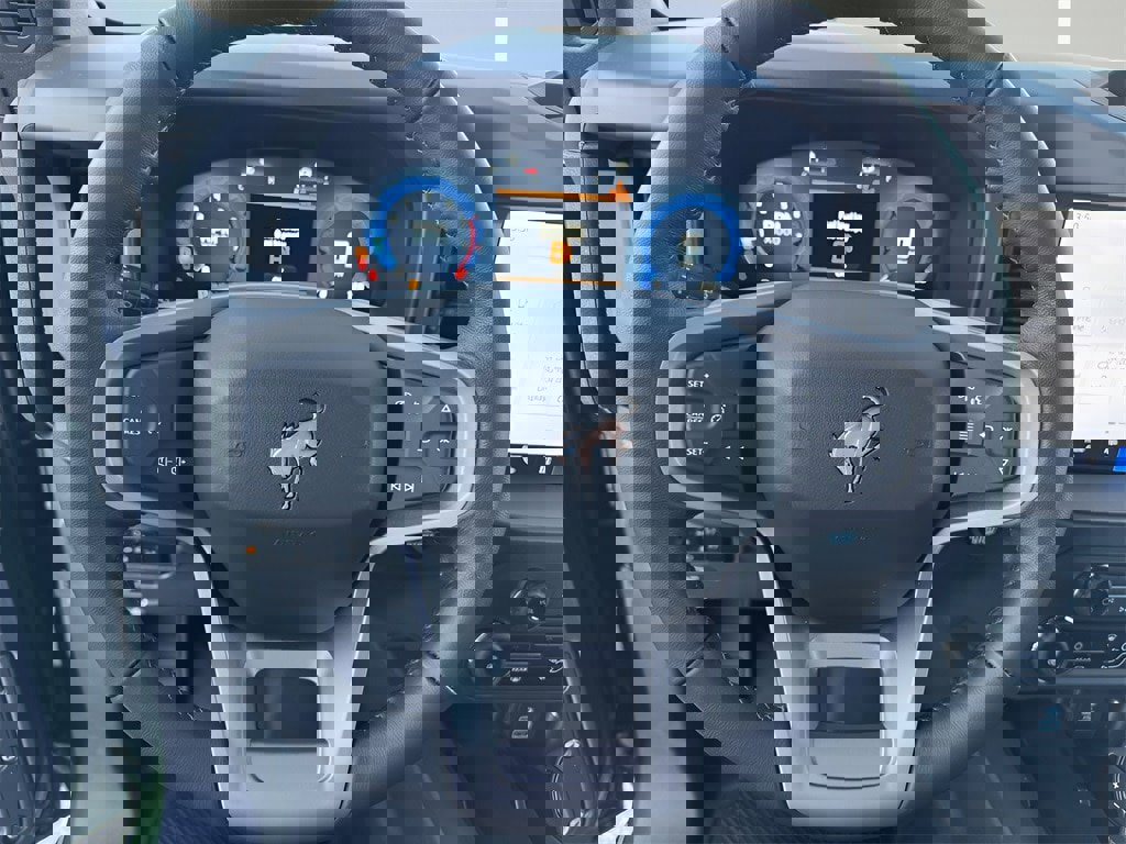 New 2025 Ford Bronco Badlands image 13