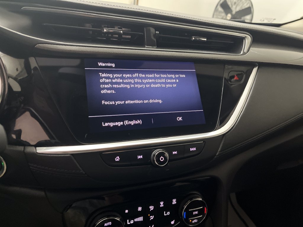 Used 2023 Buick Encore GX Select w/ Sport Touring Package FWD image 19