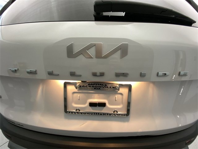 Used 2022 Kia Telluride S image 28