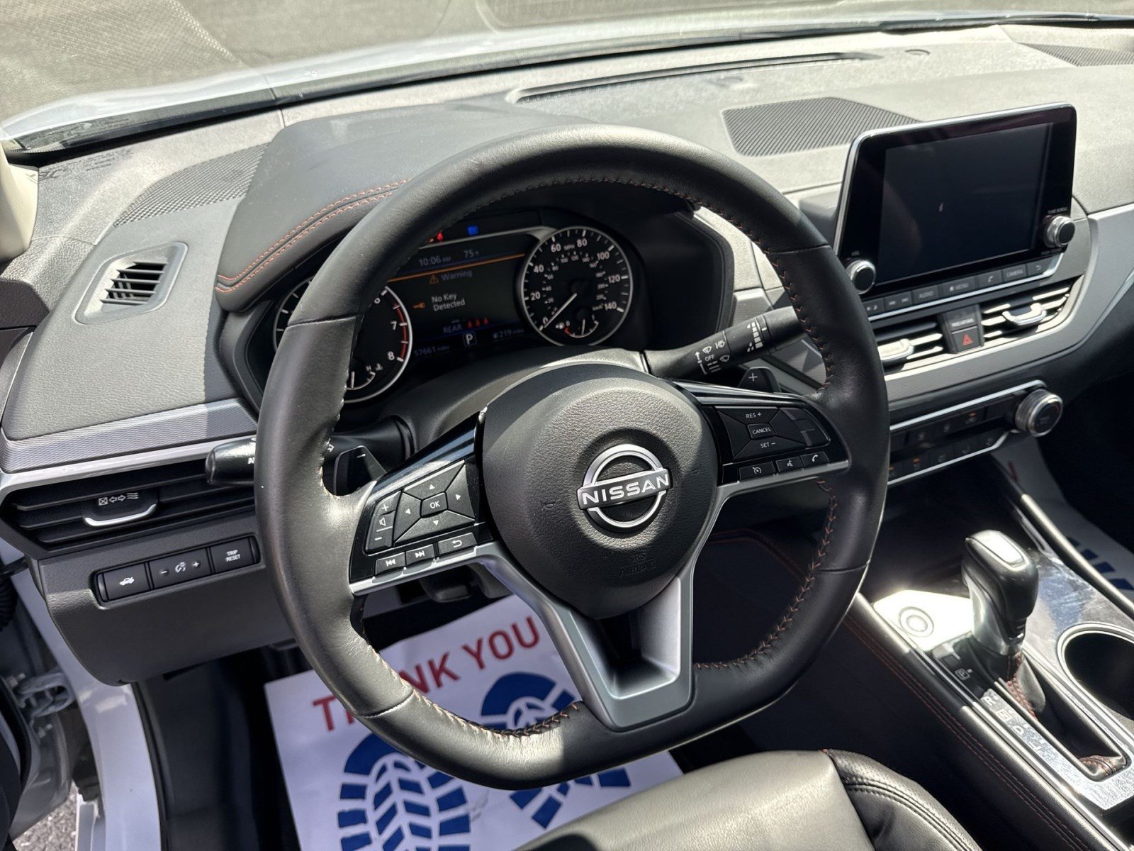 Used 2024 Nissan Altima 2.5 SR FWD image 16