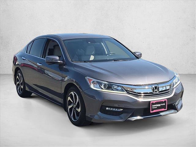 Used 2017 Honda Accord EX image 3