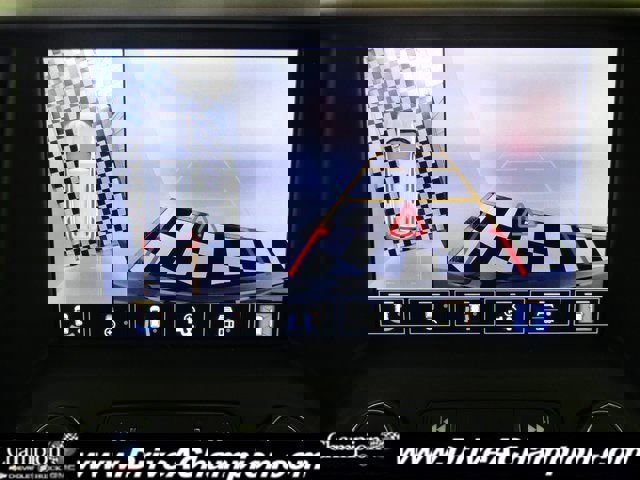 Used 2022 GMC Acadia SLT w/ Technology Package image 9