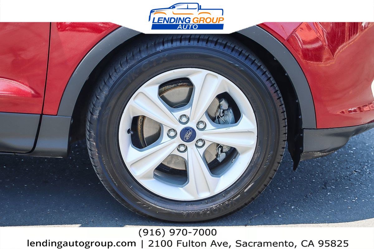 Used 2014 Ford Escape SE w/ Equipment Group 201A image 9