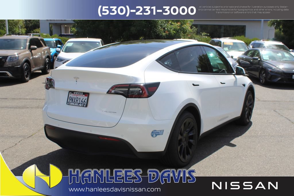 Used 2021 Tesla Model Y Long Range AWD/4WD image 7