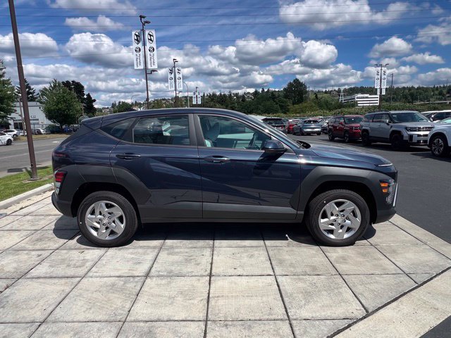 New 2026 Hyundai Kona SE AWD/4WD image 8