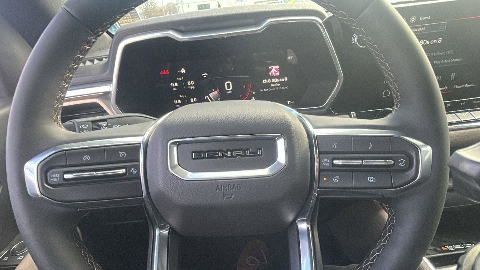 New 2026 GMC Canyon Denali image 17