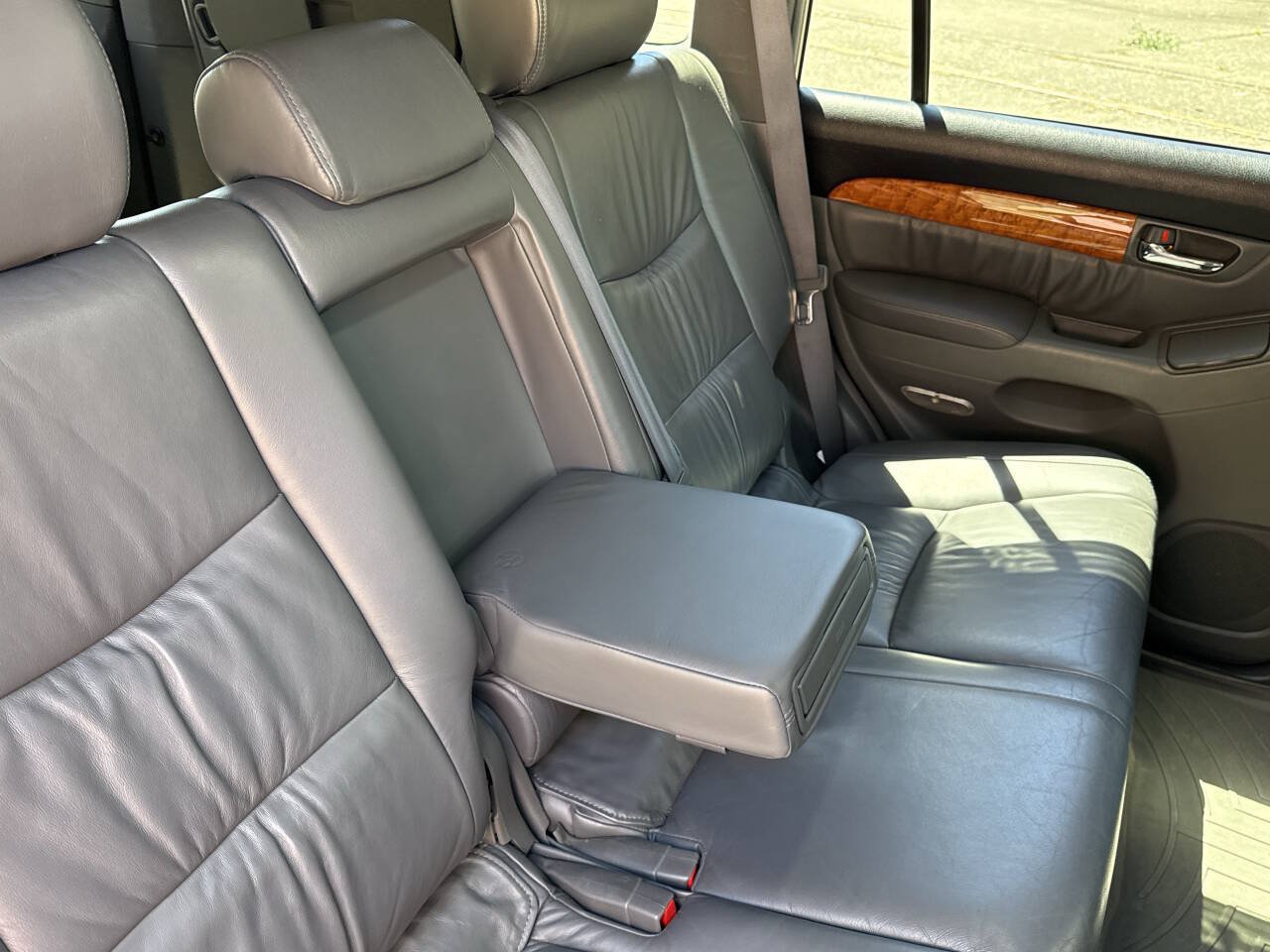 Used 2005 Lexus GX 470 AWD/4WD image 13