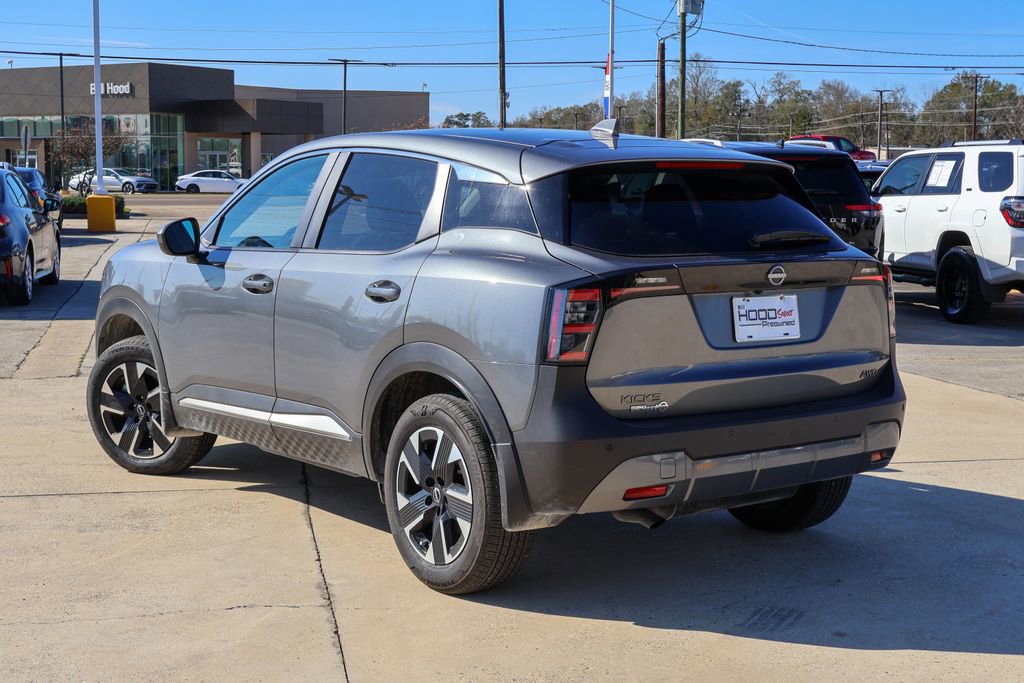 Certified 2025 Nissan Kicks SV image 2