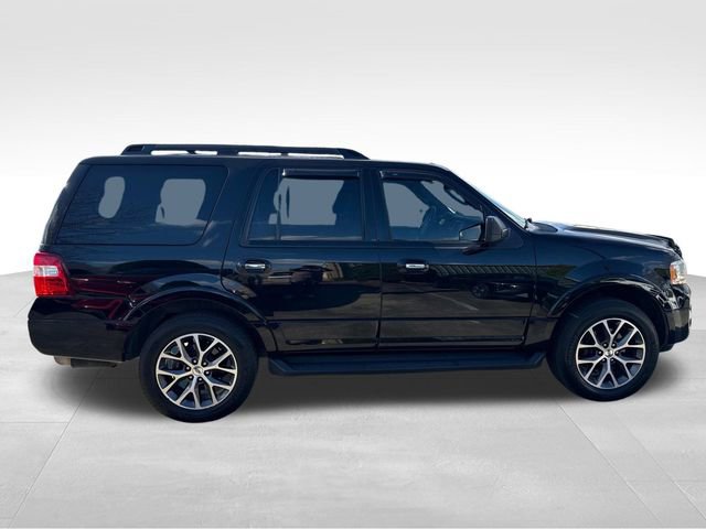 Used 2017 Ford Expedition XLT w/ Equipment Group 202A image 11