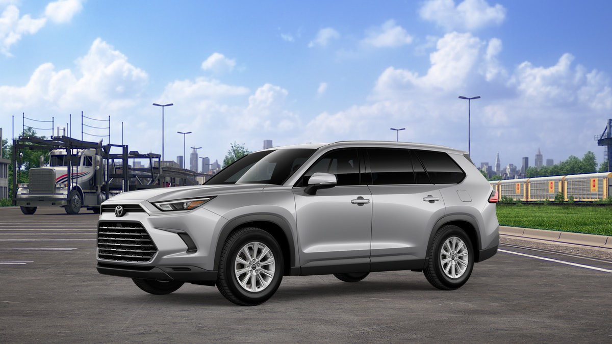 New 2026 Toyota Grand Highlander XLE FWD image 2