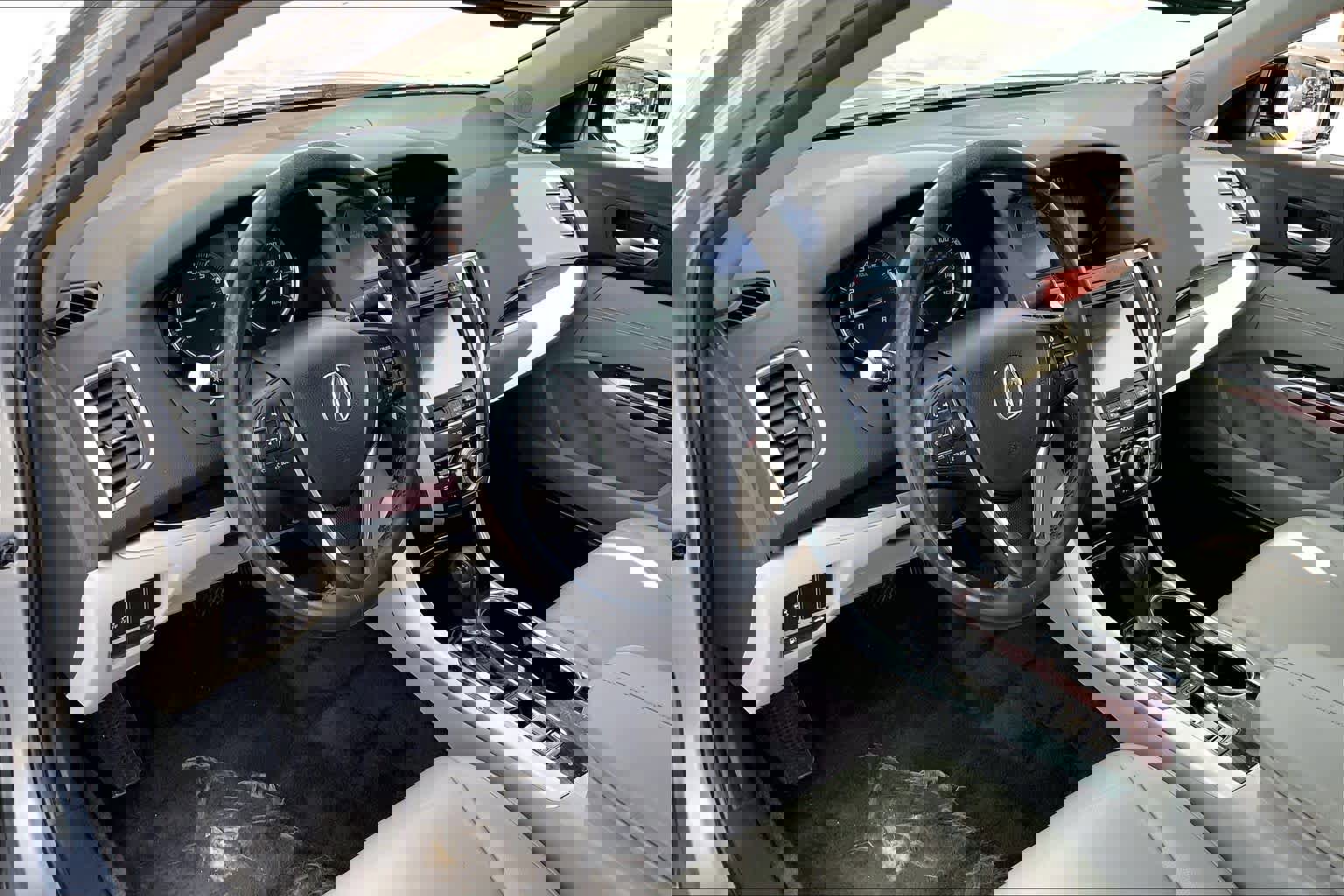 Used 2016 Acura TLX image 17