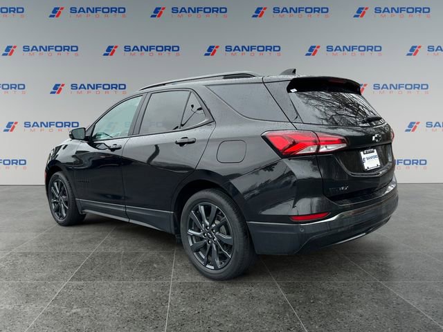 Used 2023 Chevrolet Equinox RS image 3