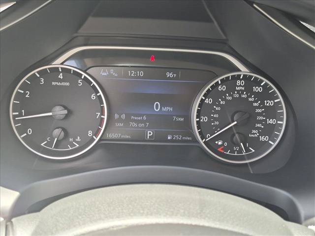 Certified 2024 Nissan Murano SV w/ SV Midnight Edition Package FWD image 11