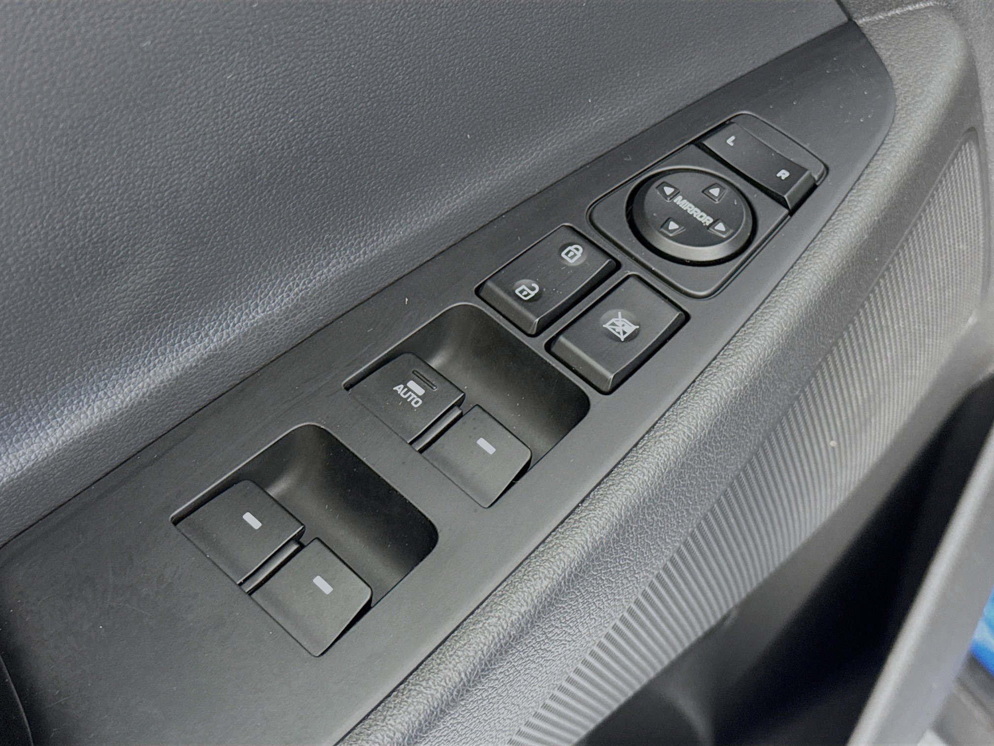 Used 2019 Hyundai Tucson Sport image 17