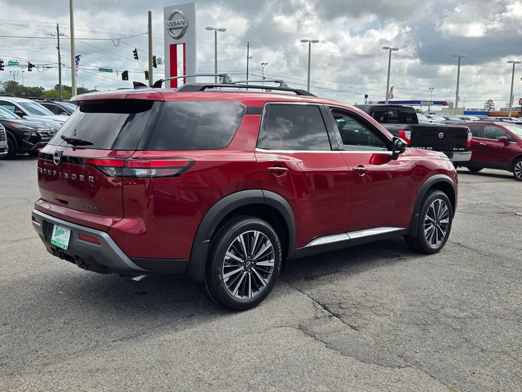 New 2026 Nissan Pathfinder Platinum FWD image 12
