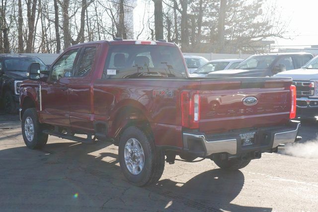 New 2026 Ford F250 XLT w/ FX4 Off-Road Package image 8