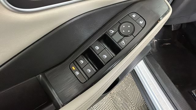 Used 2021 Nissan Rogue SV AWD/4WD image 10