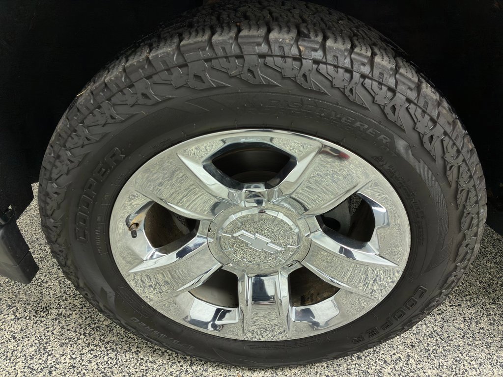 Used 2018 Chevrolet Silverado 1500 LTZ Z71 w/ LTZ Plus Package image 13