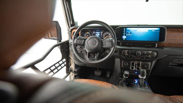 Used 2025 Jeep Wrangler Unlimited Sport image 36