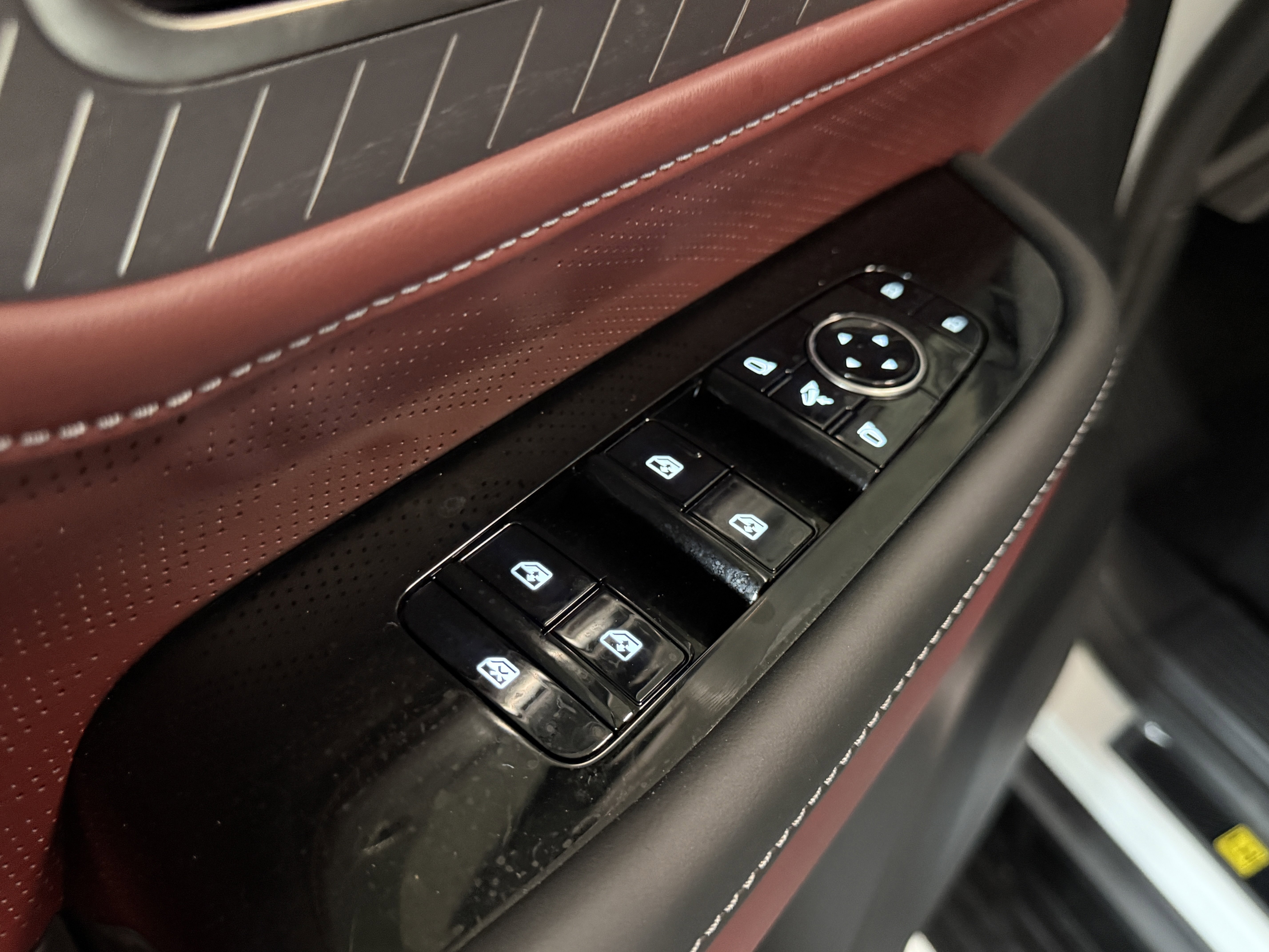 New 2026 INFINITI QX80 Autograph image 11