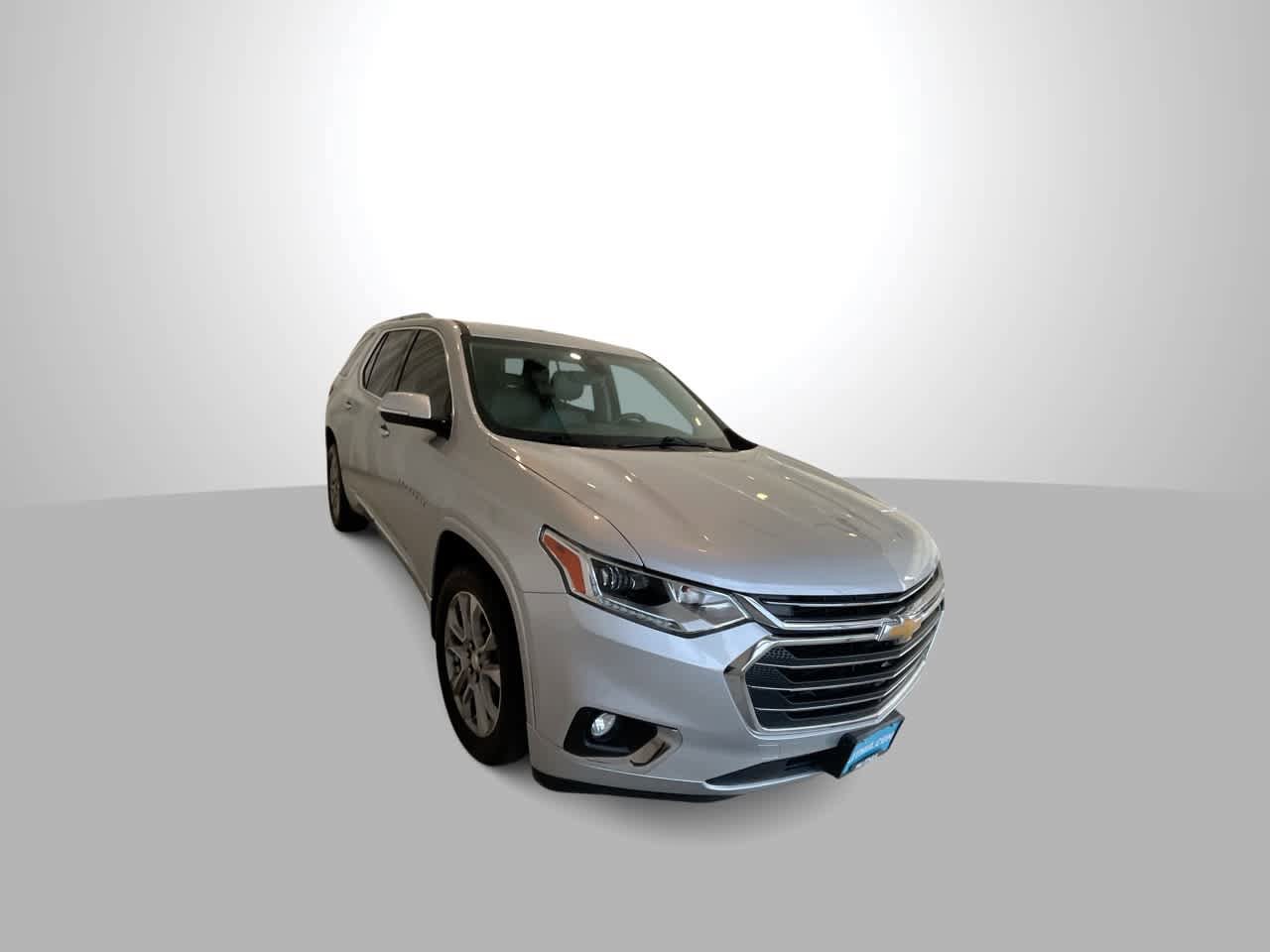 Used 2018 Chevrolet Traverse Premier w/ LPO, Floor Liner Package AWD/4WD image 2