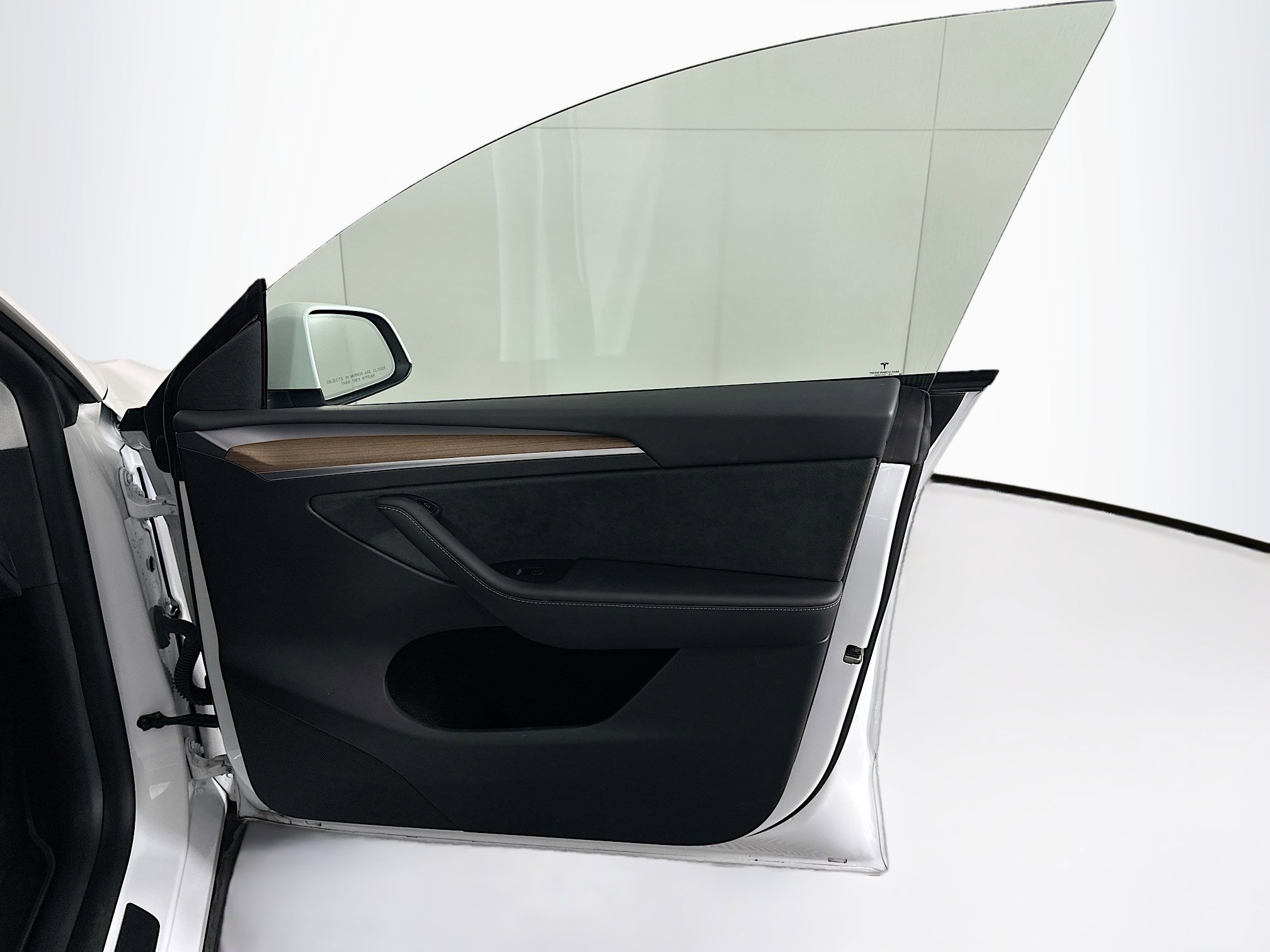 Used 2022 Tesla Model Y Long Range AWD/4WD image 31